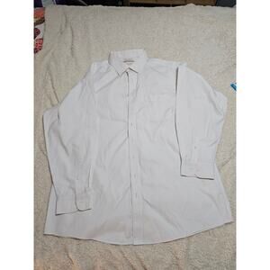 Mens long sleeved button up shirt
